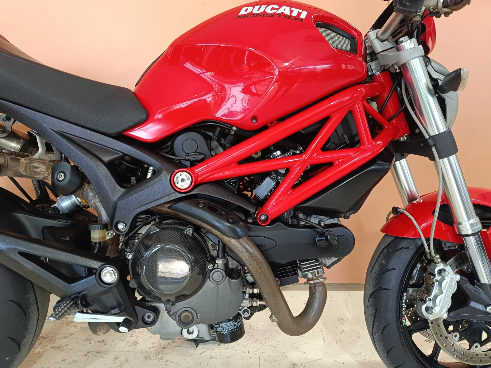 Ducati Monster 1100S - изображение 7