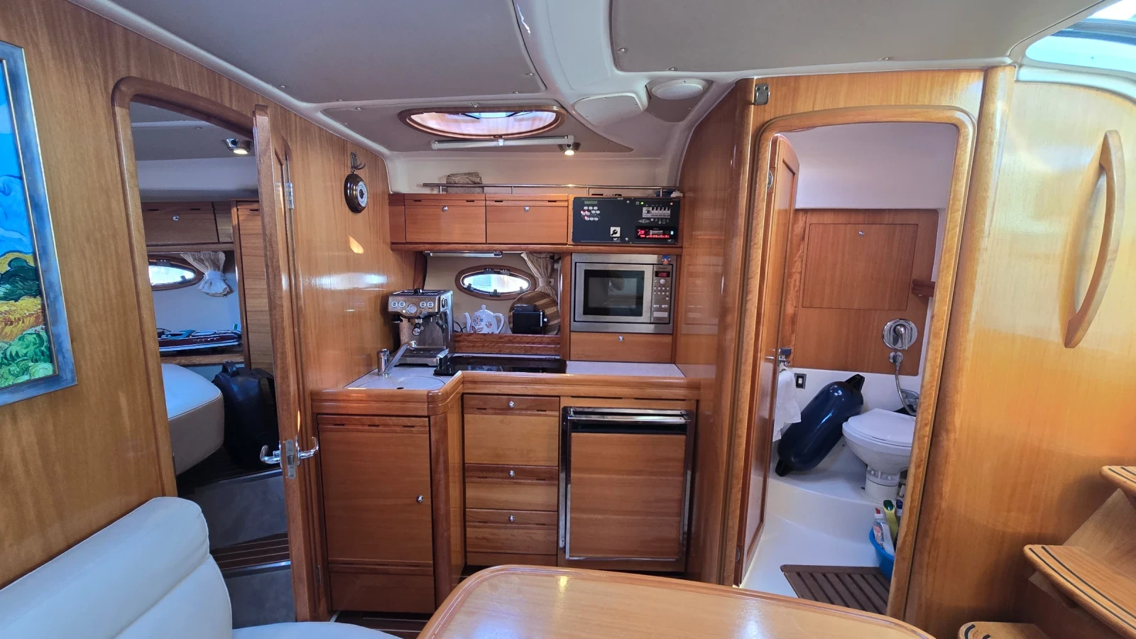 ������� ���� Bavaria 33 SPORT  ! ��� ���� ! �����  | Mobile.bg � ����������� 9