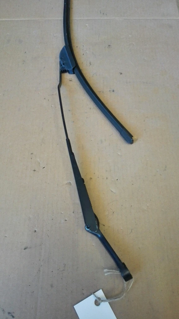 Рамо чистачка дясно Фолксваген Пасат Б5 (6)