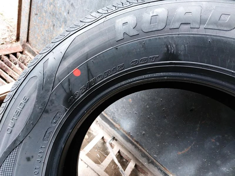 Гуми Летни 205/70R15, снимка 5 - Гуми и джанти - 36675144