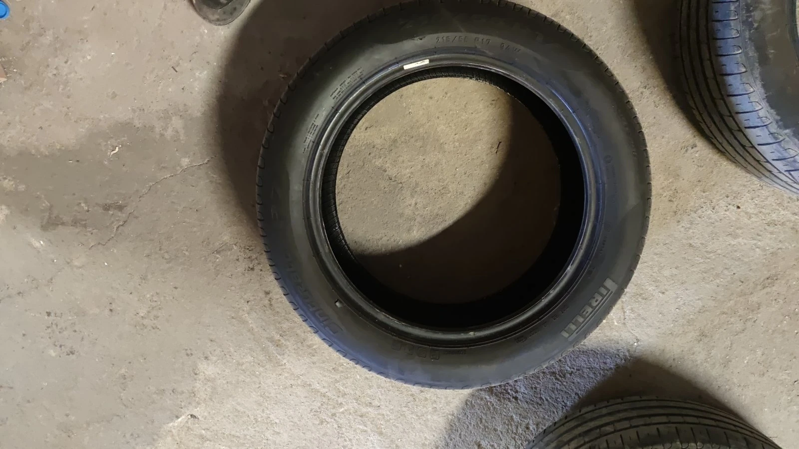  215/55R17 | Mobile.bg   11