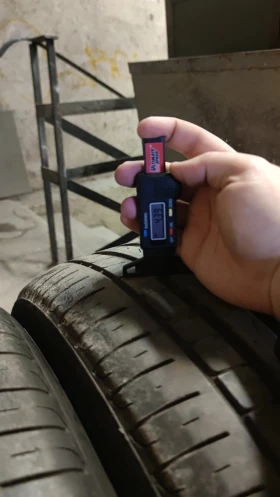  215/55R17 | Mobile.bg    4