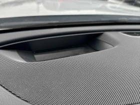 Mercedes-Benz E 300 * CARFAX * ЦЕНА ДО БГ, снимка 12