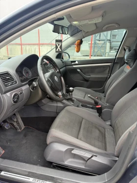 Обява за продажба на VW Golf 1.9tdi 105кс ръчка ~8 000 лв. - изображение 6