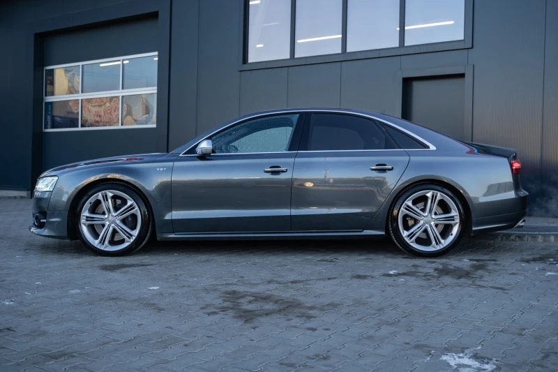 Audi S8 4.0TFSI quattro 730к.с., снимка 2 - Автомобили и джипове - 47113642