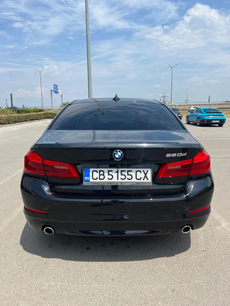 BMW 520, снимка 11 - Автомобили и джипове - 47019237