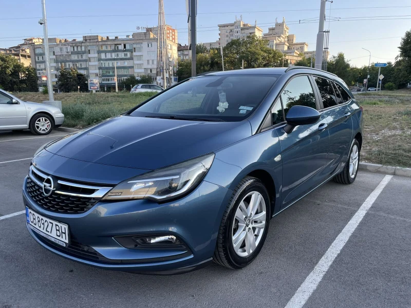 Opel Astra 1.4 Turbo, снимка 4 - Автомобили и джипове - 47022338