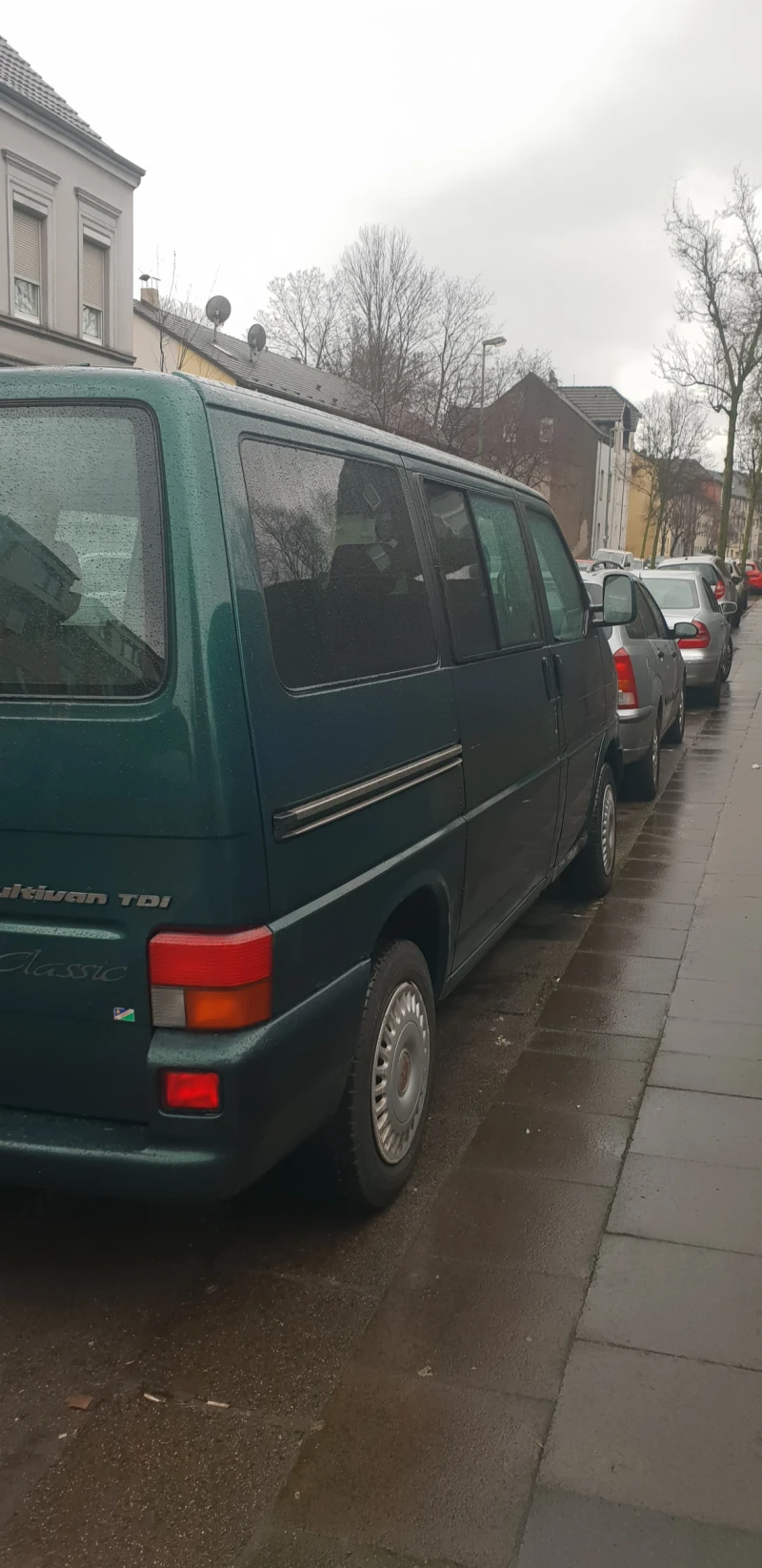 VW Multivan, снимка 3 - Автомобили и джипове - 48350223