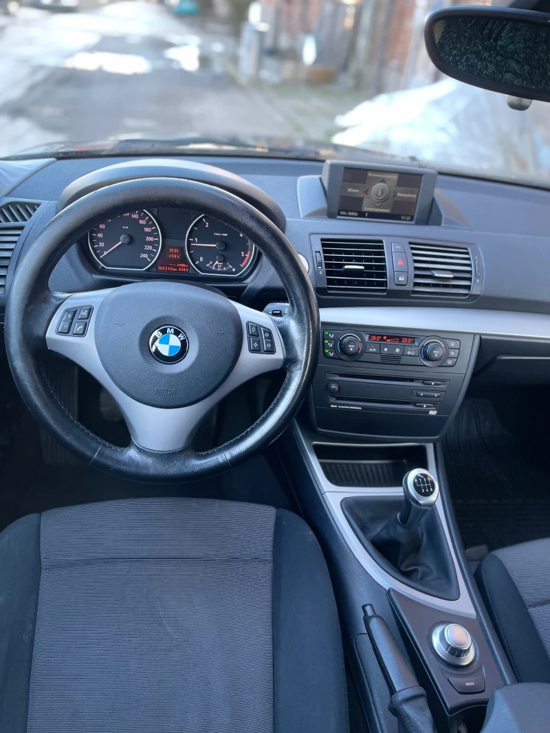 BMW 120 D, снимка 4 - Автомобили и джипове - 49220236