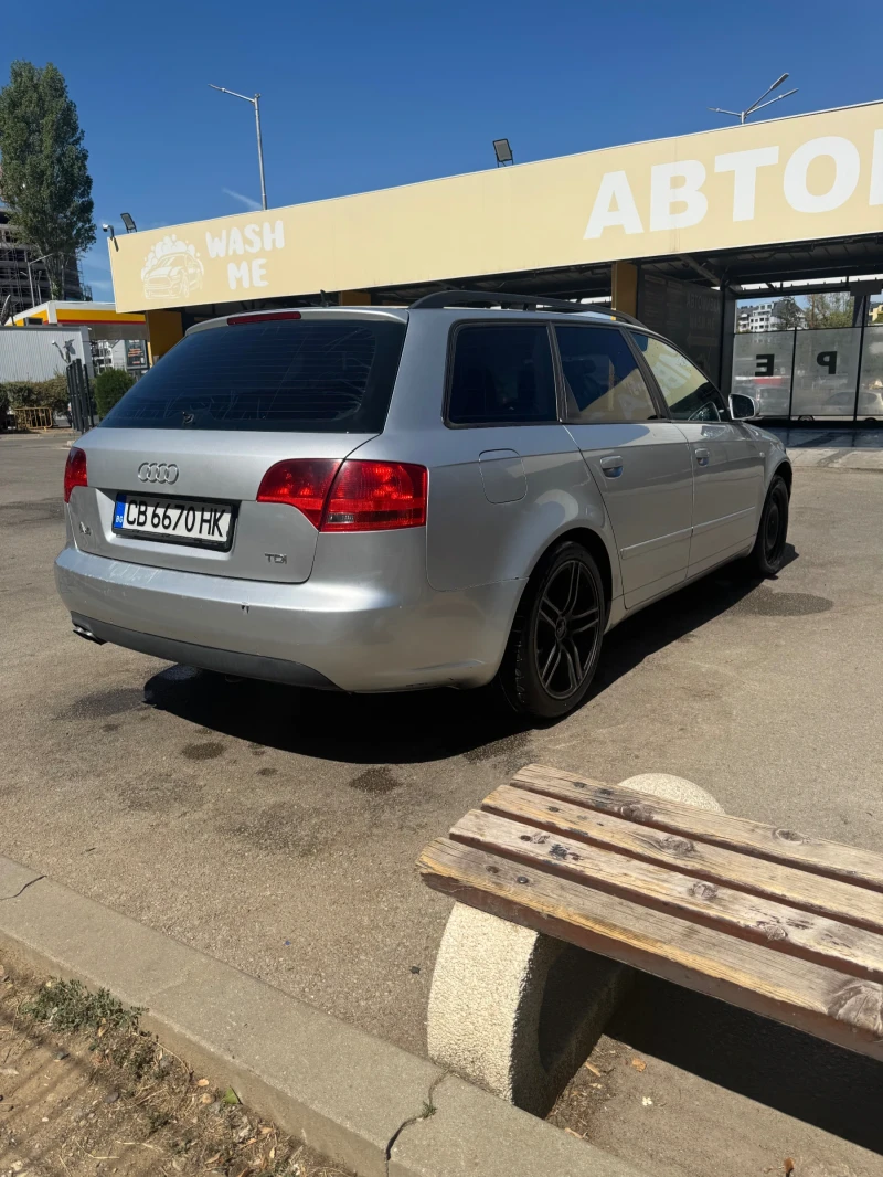 Audi A4 2.0 TDI, снимка 6 - Автомобили и джипове - 51513861