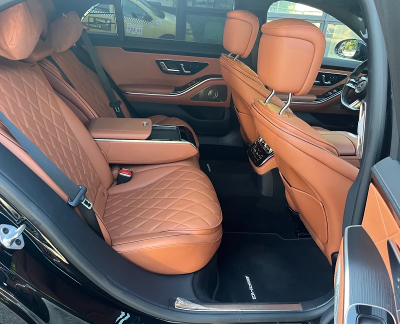 Mercedes-Benz S 580 AMG/Long/4Matic/Pano/Burmester/Авансова Вноска , снимка 16 - Автомобили и джипове - 51545694