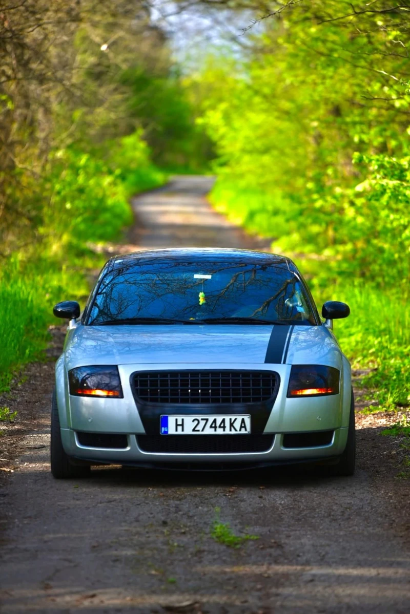 Audi Tt 1.8T APX 225к.с. QUATTRO , снимка 2 - Автомобили и джипове - 52360420