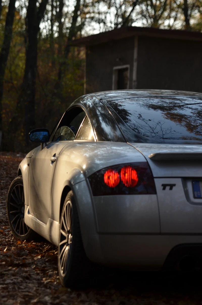 Audi Tt 1.8T APX 225к.с. QUATTRO , снимка 8 - Автомобили и джипове - 52360420