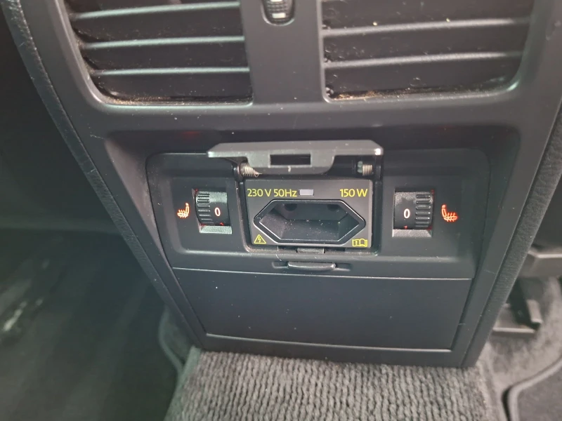 VW Passat 2.0TDi 170кс. DSG Hi-line, снимка 13 - Автомобили и джипове - 52576534
