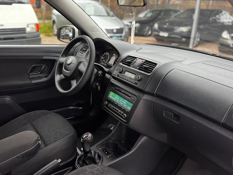 Skoda Fabia 1.6TDi Facelift ELEGANCE, снимка 10 - Автомобили и джипове - 52596329
