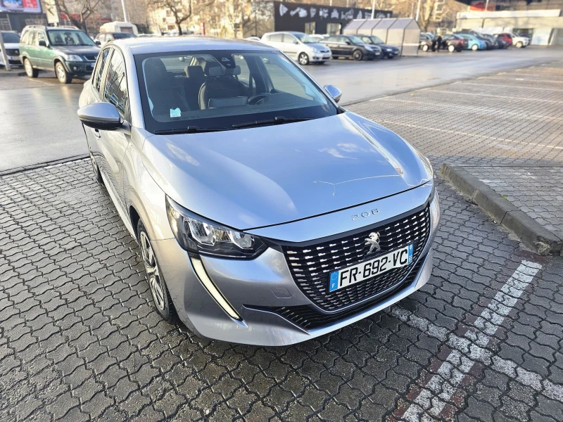 Peugeot 208, снимка 3 - Автомобили и джипове - 52960615