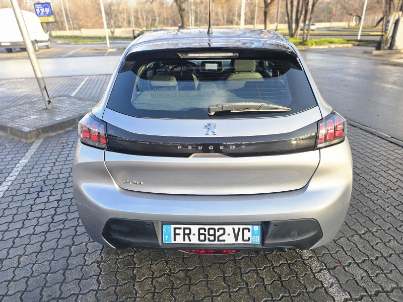 Peugeot 208, снимка 5 - Автомобили и джипове - 52960615
