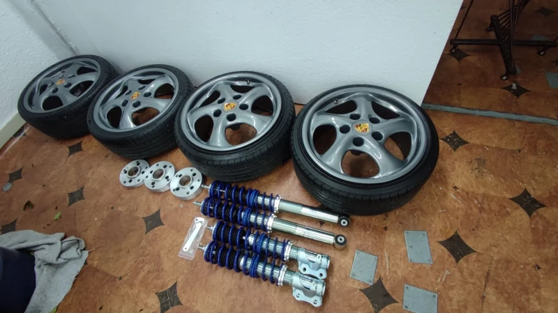 VW Golf, снимка 11 - Автомобили и джипове - 53012282