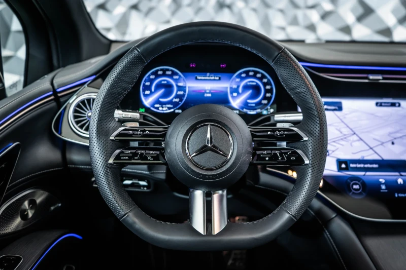 Mercedes-Benz EQS 580 4Matic SUV* Burm* pano, снимка 11 - Автомобили и джипове - 53097694