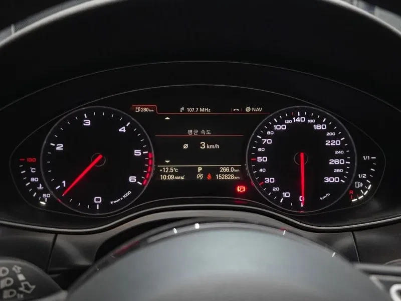 Audi A7 3.0 TDI Quattro, снимка 8 - Автомобили и джипове - 54148499