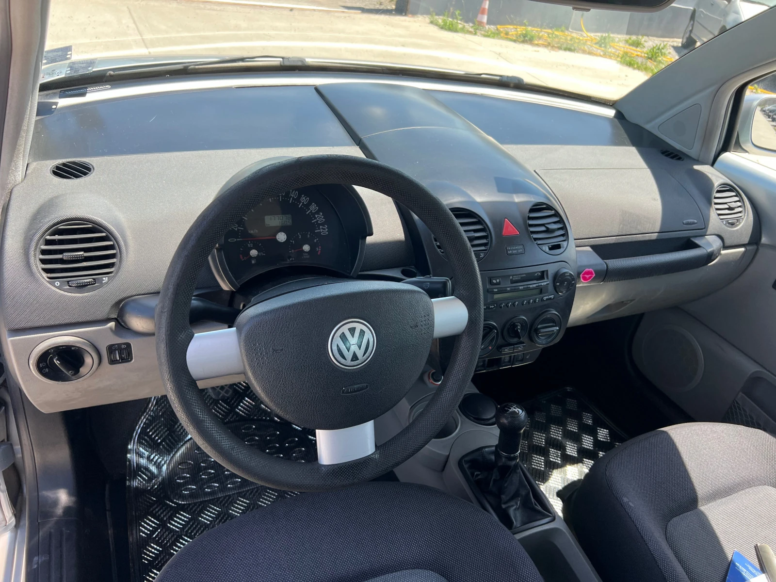 VW New beetle 1.9TDI - изображение 9