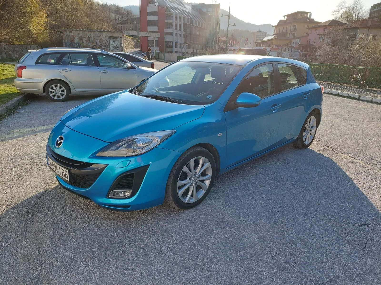 Mazda 3 2.2 185к.с - изображение 2