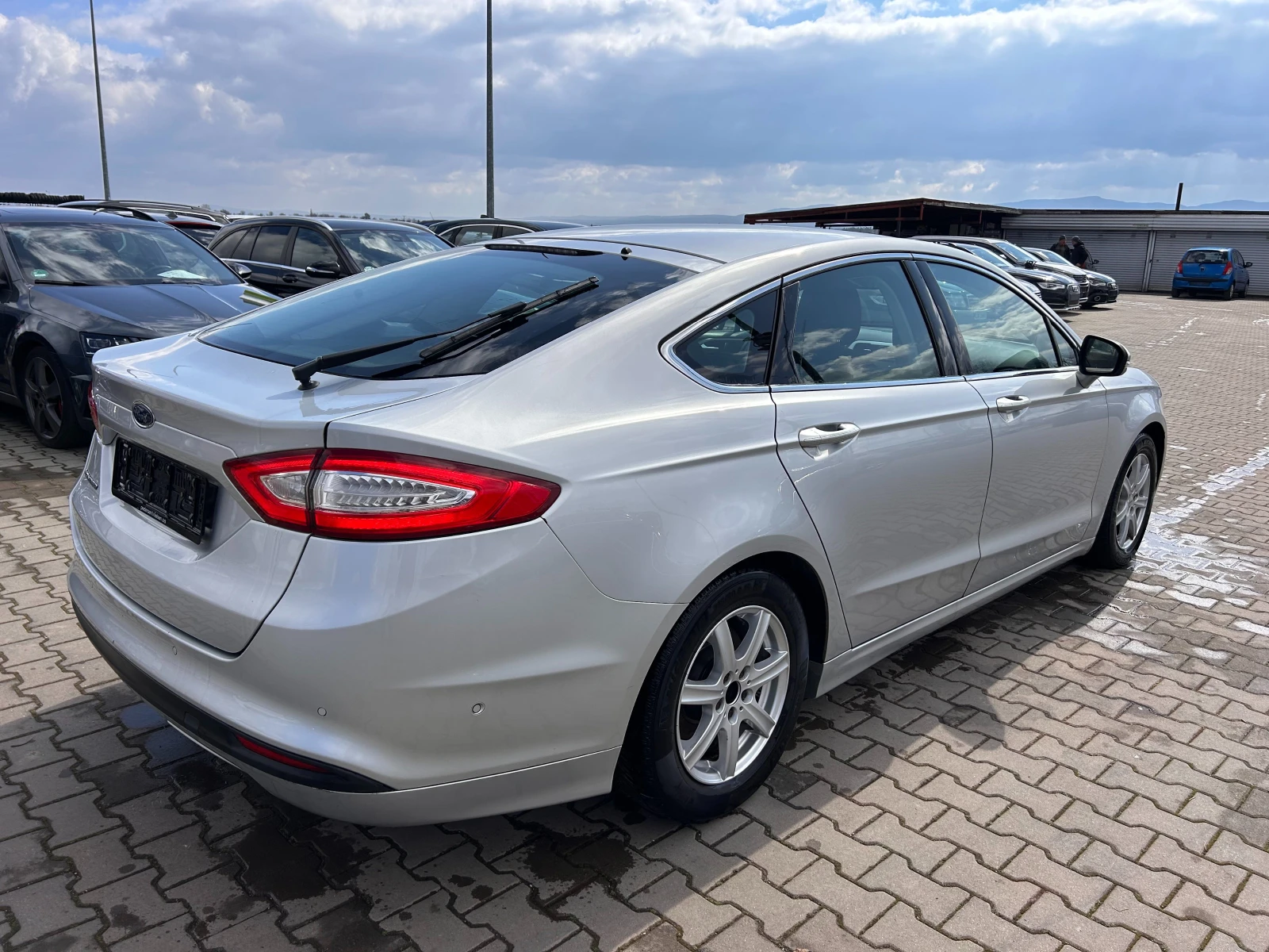 Ford Mondeo 2.0TDCI NAVI EURO 6 - изображение 6