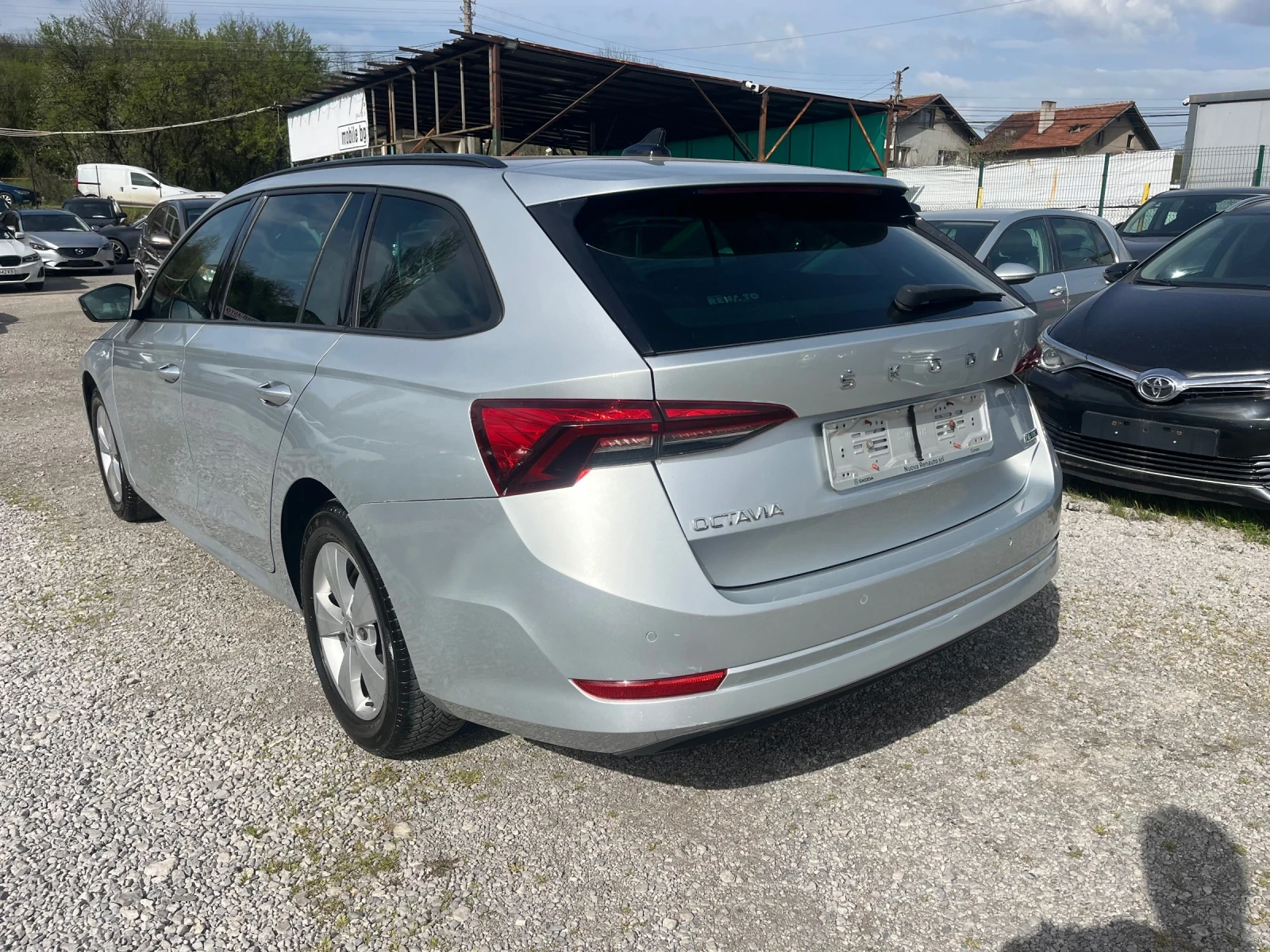 Skoda Octavia 1.5 G-TEC digital avtomat - изображение 4