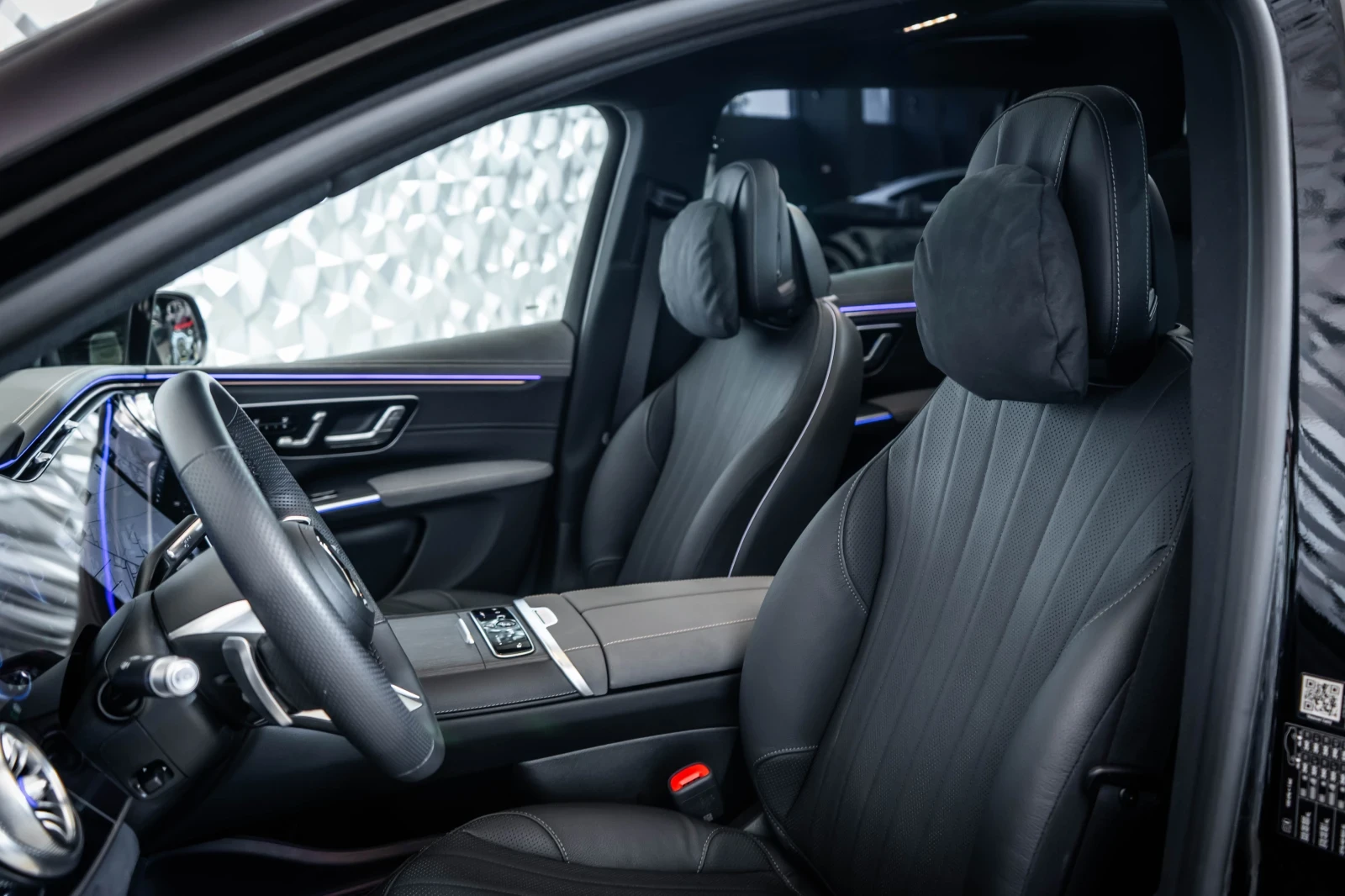 Mercedes-Benz EQS 580 4Matic SUV* Burm* pano - изображение 9