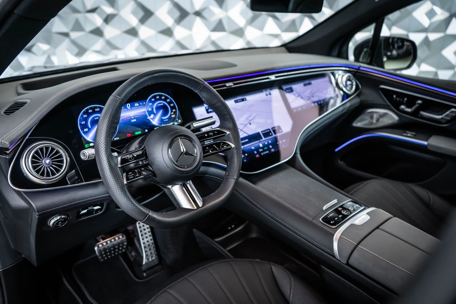 Mercedes-Benz EQS 580 4Matic SUV* Burm* pano - изображение 10