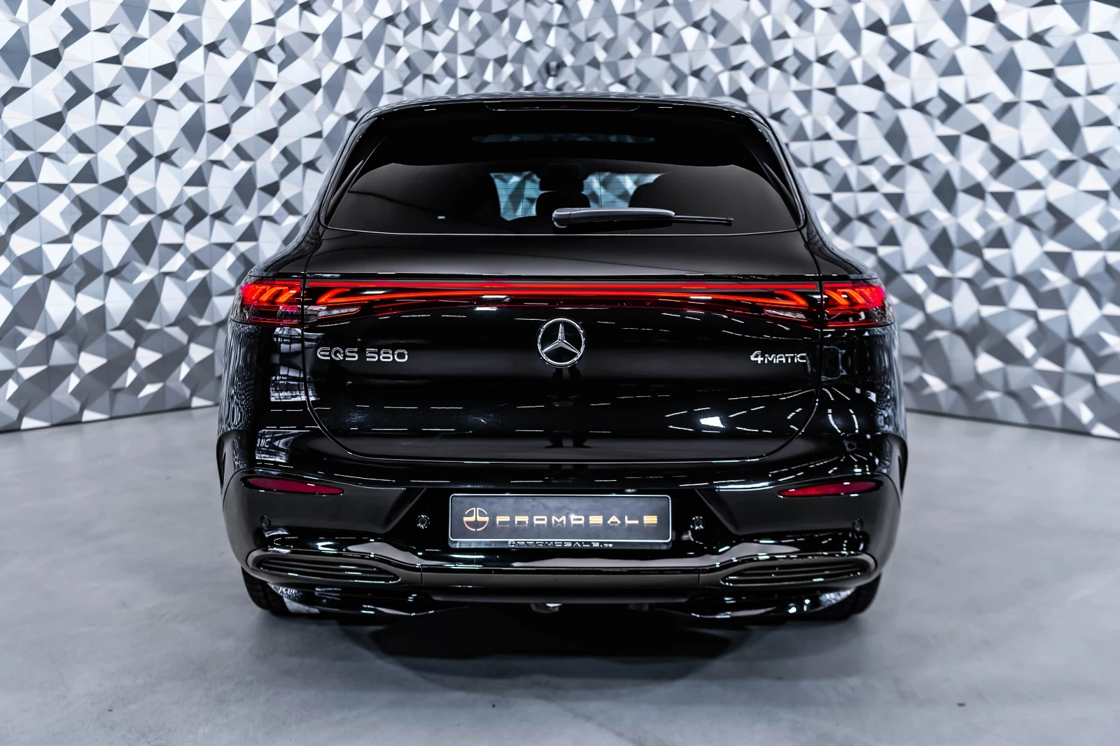 Mercedes-Benz EQS 580 4Matic SUV* Burm* pano - изображение 4