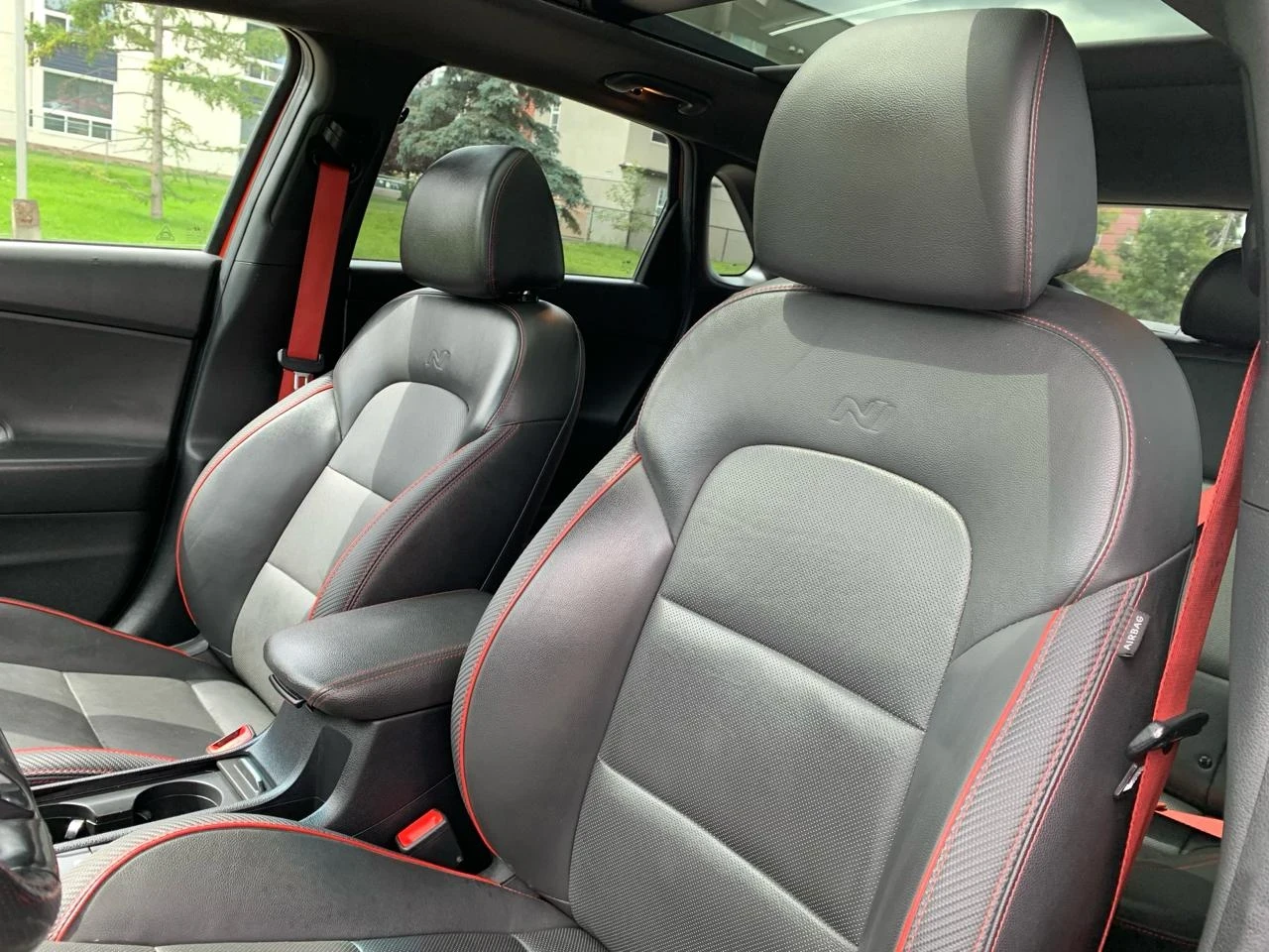 Hyundai Elantra N LINE ULTIMATE � ����������� & ���� ������ | Mobile.bg � ����������� 10