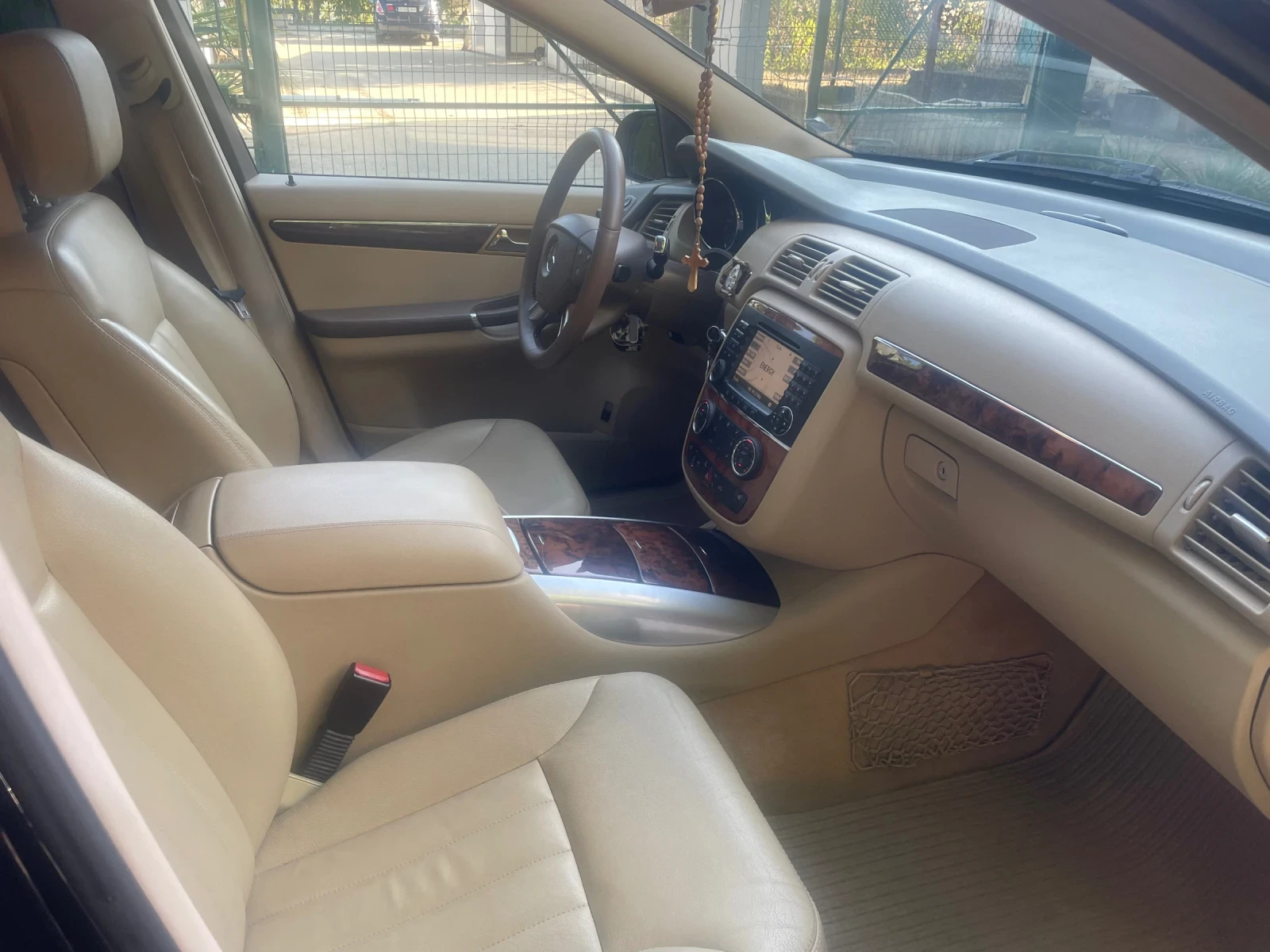 Mercedes-Benz R 320 Long, снимка 12 - Автомобили и джипове - 53850910