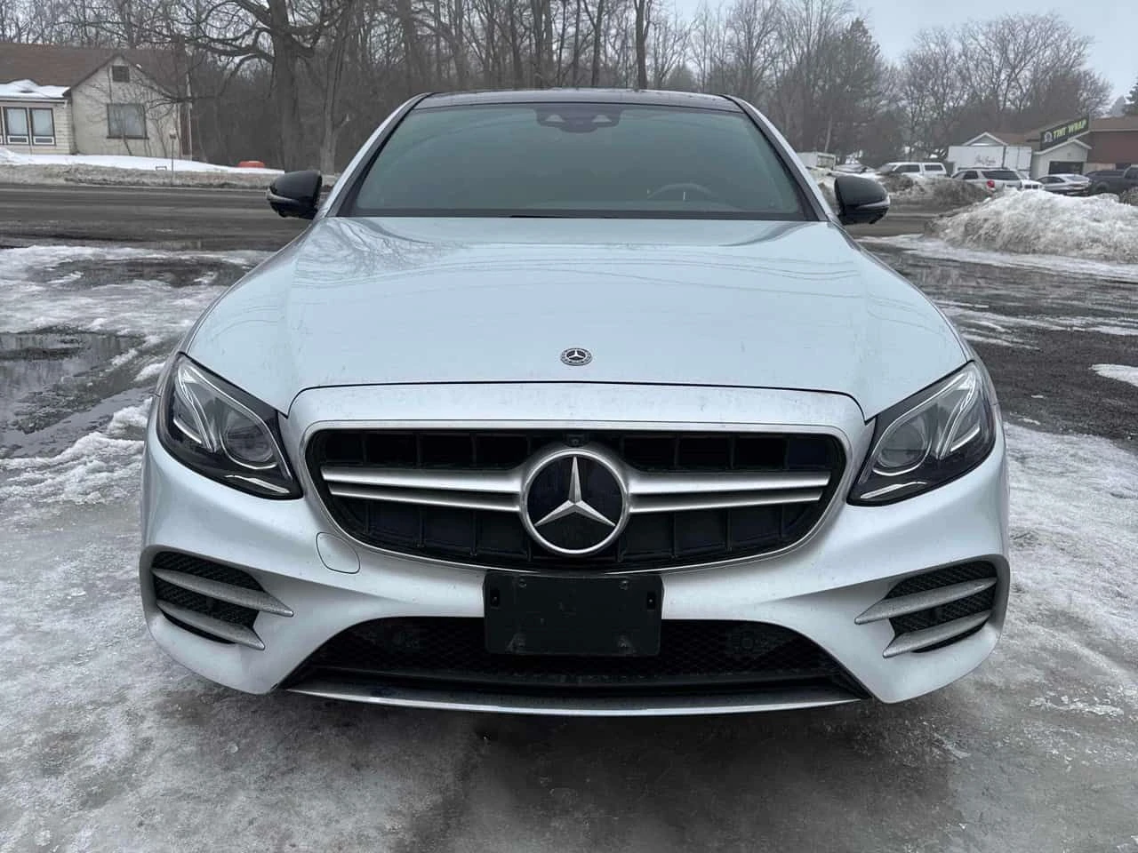 Mercedes-Benz E 300 * CARFAX * ЦЕНА ДО БГ, снимка 6 - Автомобили и джипове - 53906153