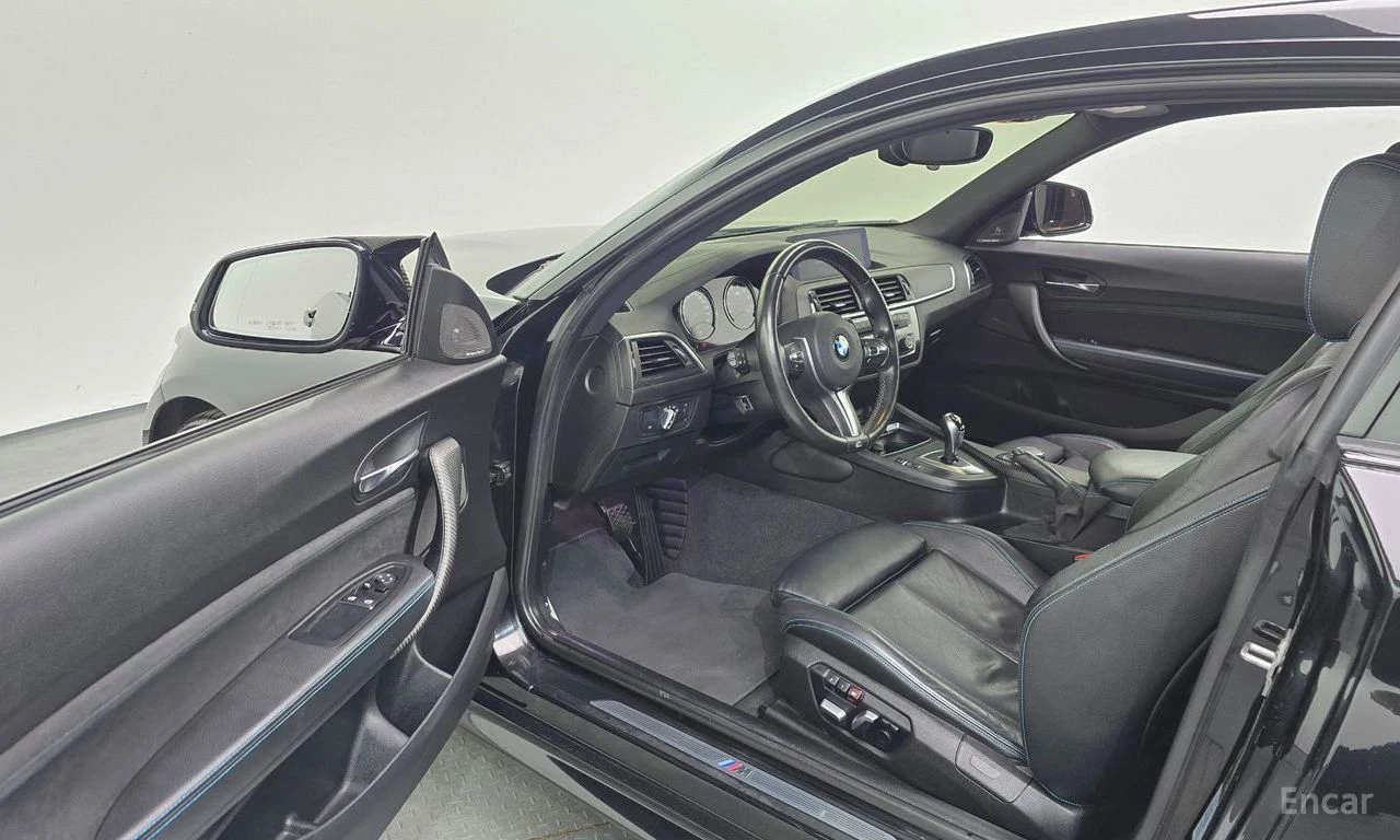 BMW M2 BLACK SHADOW* HARMAN/KARDON* CARBON* DCT* КАМЕРА, снимка 8 - Автомобили и джипове - 54372579