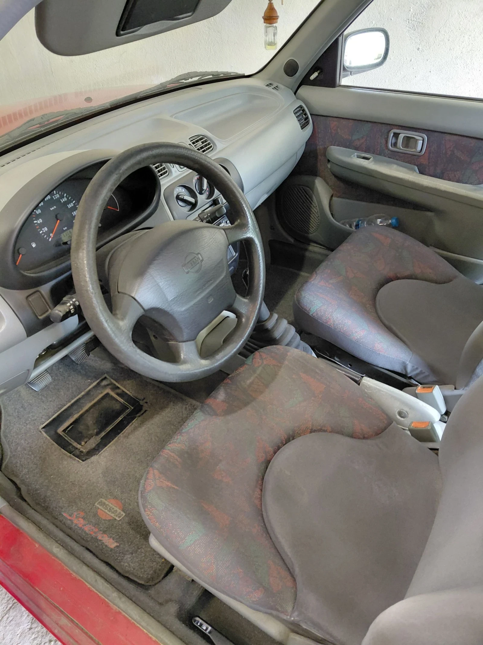 Nissan Micra 1.0, снимка 5 - Автомобили и джипове - 54650049