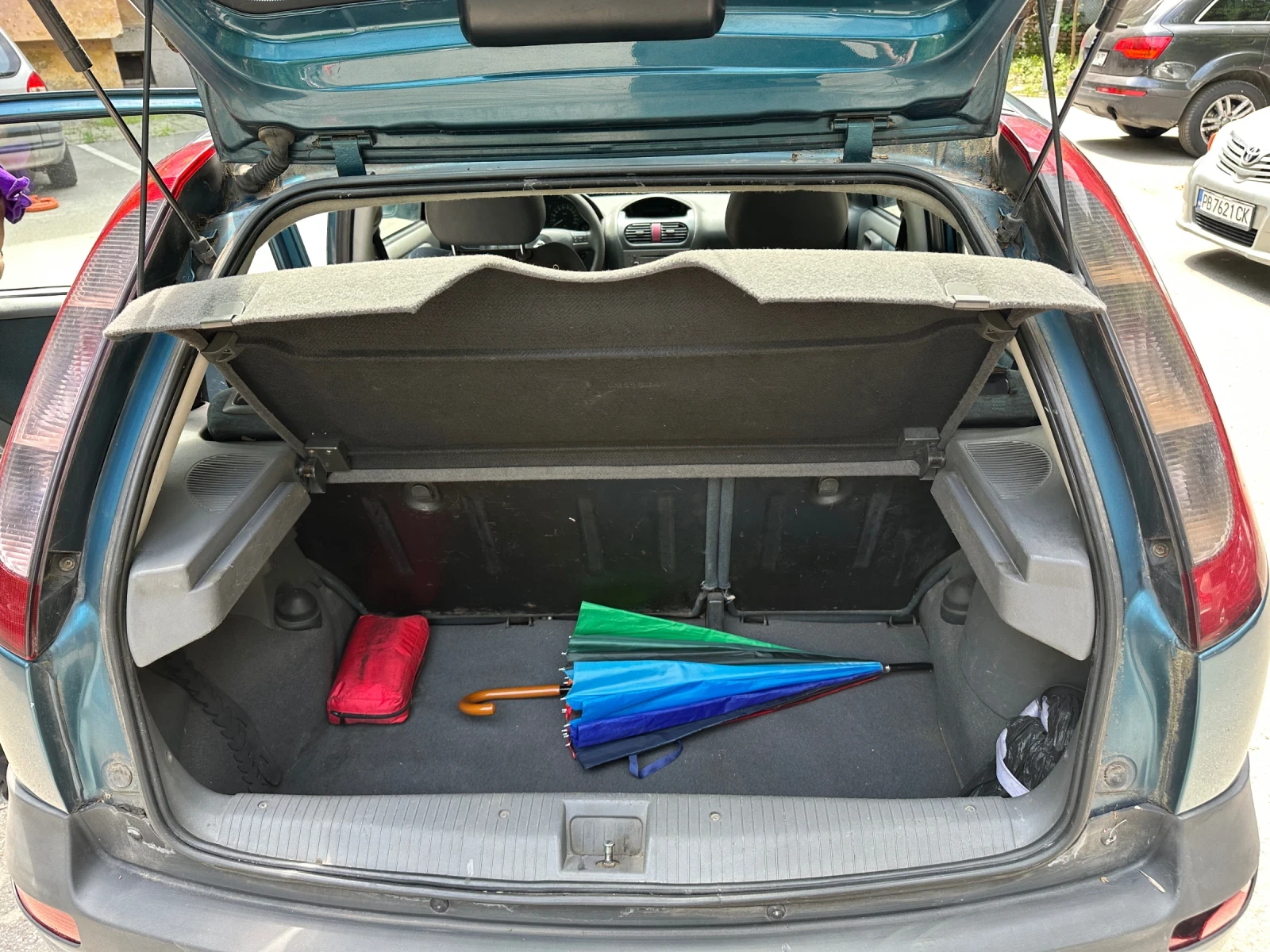 Opel Corsa 1.2, снимка 10 - Автомобили и джипове - 54719369