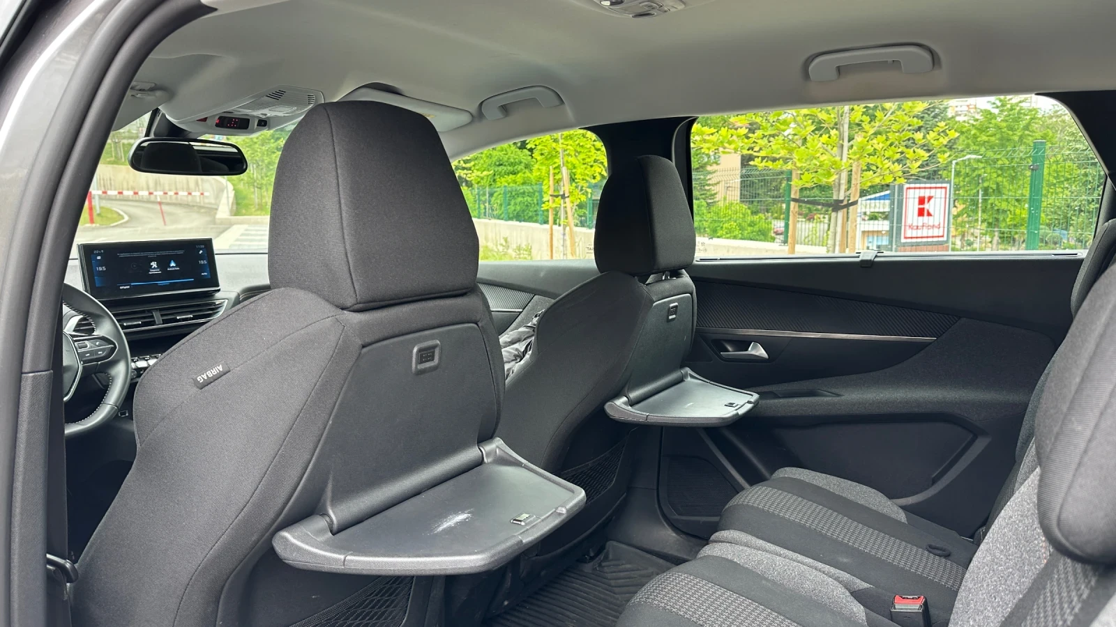 Peugeot 5008 ALLURE 1.5BlueHDI/ 6+ 1, снимка 14 - Автомобили и джипове - 54736207