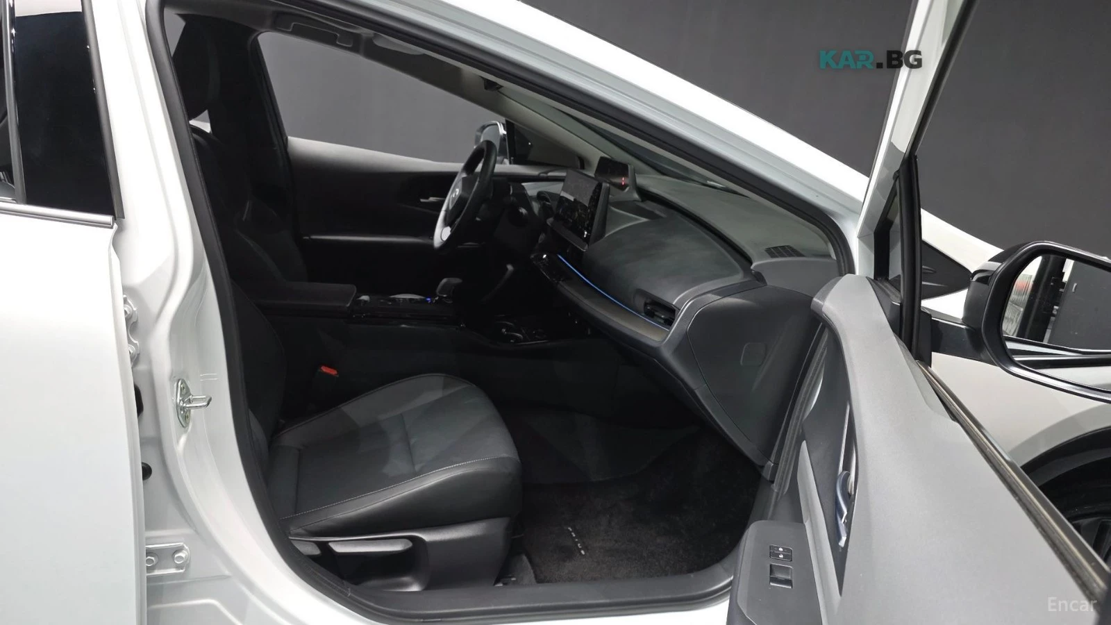 Toyota Prius 5th GEN/XLE/ОБДУХВАНЕ/СЛЕДЕНЕ НА ЛЕНТИ , снимка 16 - Автомобили и джипове - 54901891
