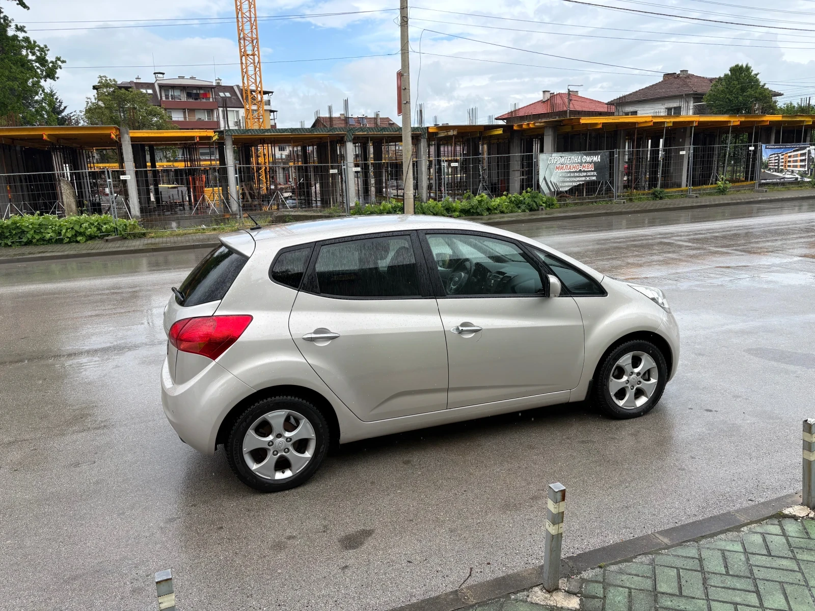 Kia Venga, снимка 8 - Автомобили и джипове - 55015391