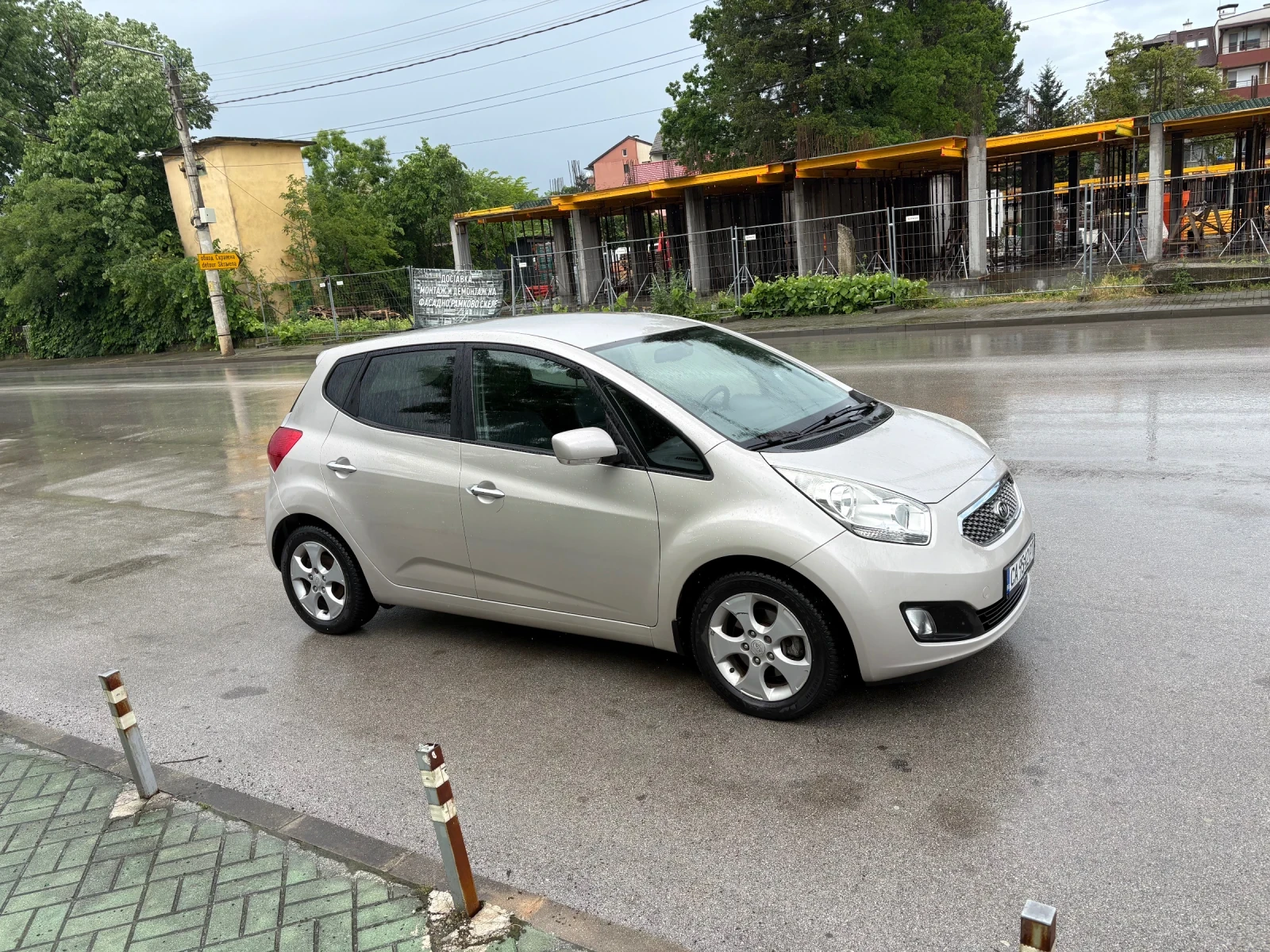Kia Venga, снимка 9 - Автомобили и джипове - 55015391