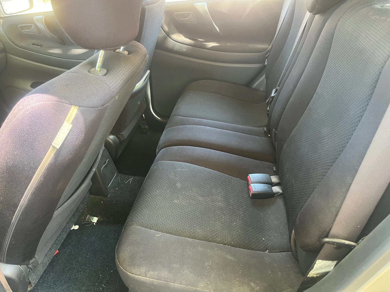Suzuki Liana 1.6i 4X4 КЛИМАТИК РАБОТИ 135000 КМ, снимка 8 - Автомобили и джипове - 55502947