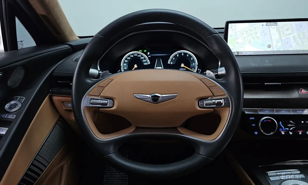 Genesis G80 AWD* TURBO* HEAD UP* 360VIEW* HEATED SEATS* , снимка 12 - Автомобили и джипове - 55693923