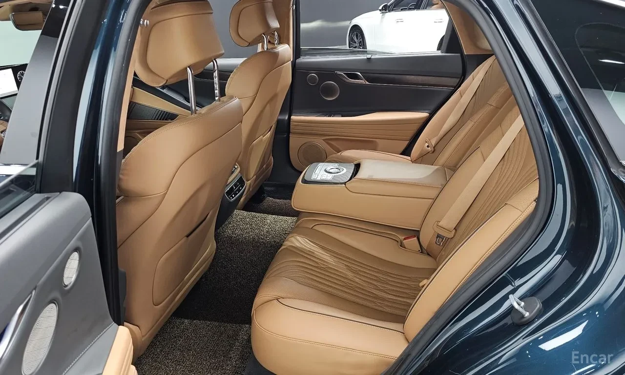Genesis G80 AWD* TURBO* HEAD UP* 360VIEW* HEATED SEATS* , снимка 11 - Автомобили и джипове - 55693923