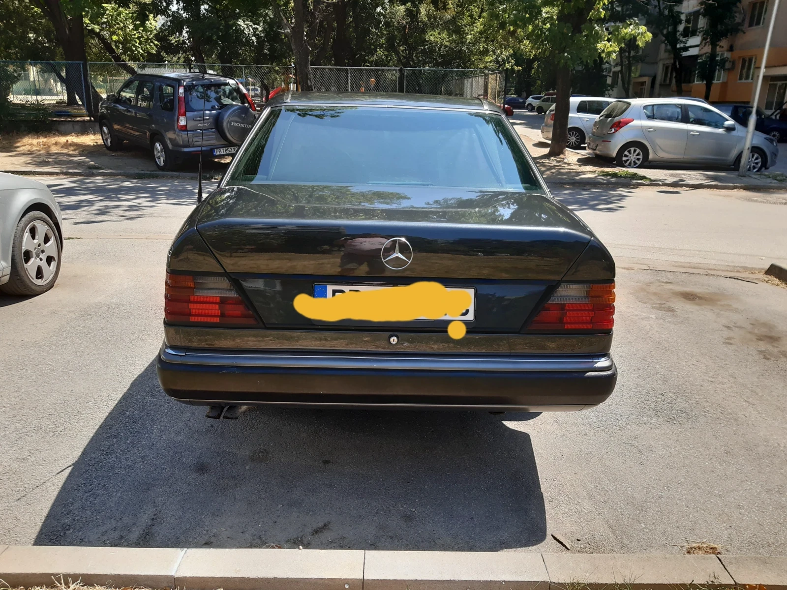 Mercedes-Benz 124 300 TD, снимка 2 - Автомобили и джипове - 56068340