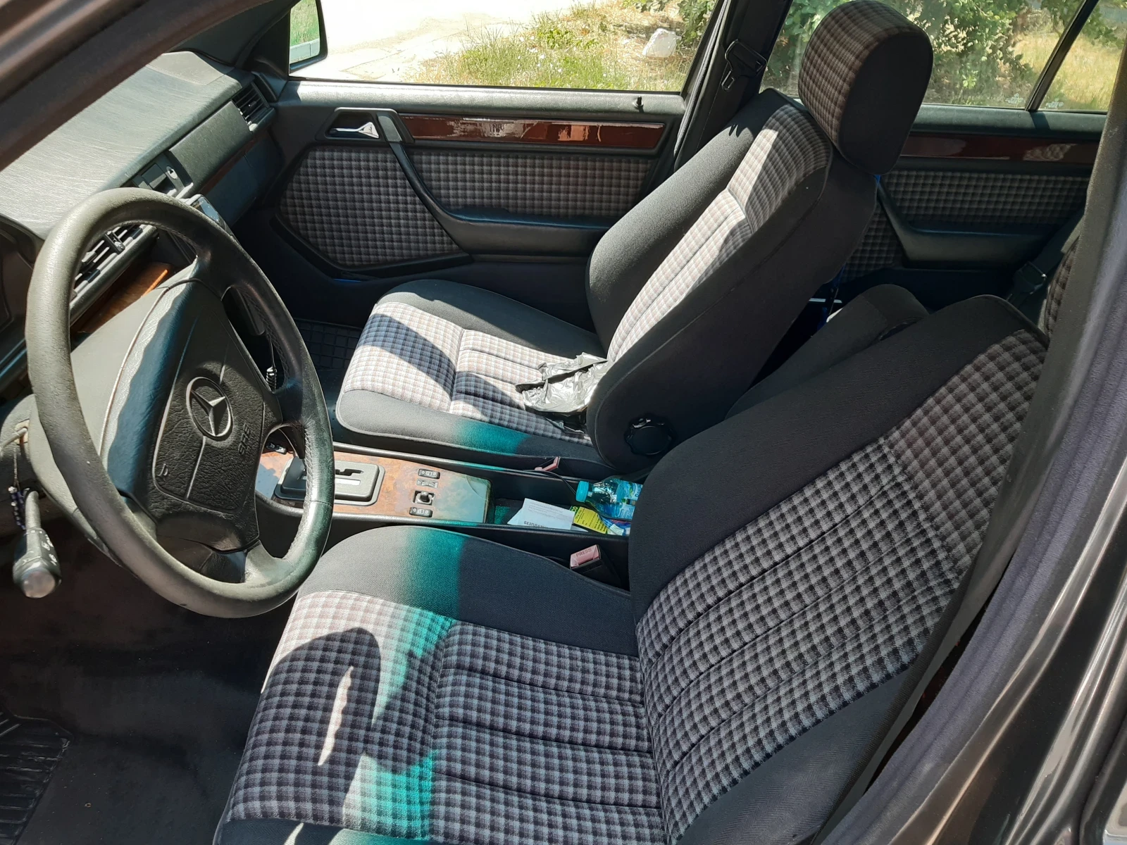Mercedes-Benz 124 300 TD, снимка 10 - Автомобили и джипове - 56068340
