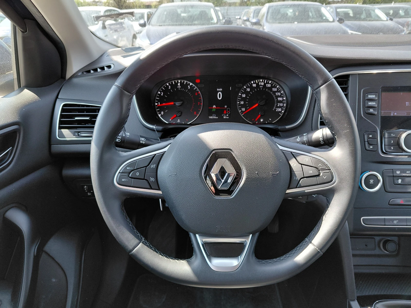 Renault Megane 1.3TCe/40к.с/Life, снимка 10 - Автомобили и джипове - 56313161