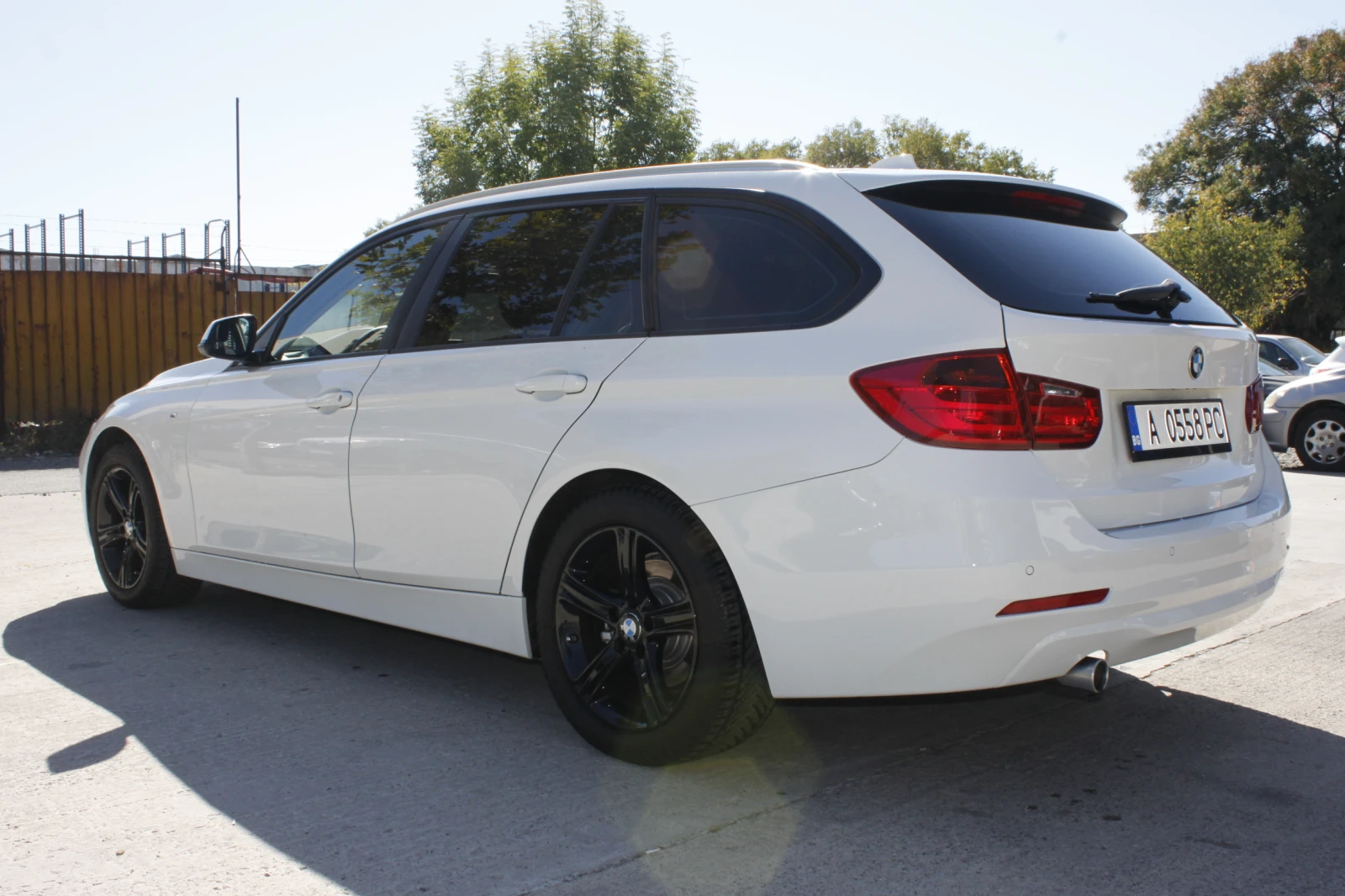 BMW 316 d* АВТОМАТ* , снимка 4 - Автомобили и джипове - 56357071