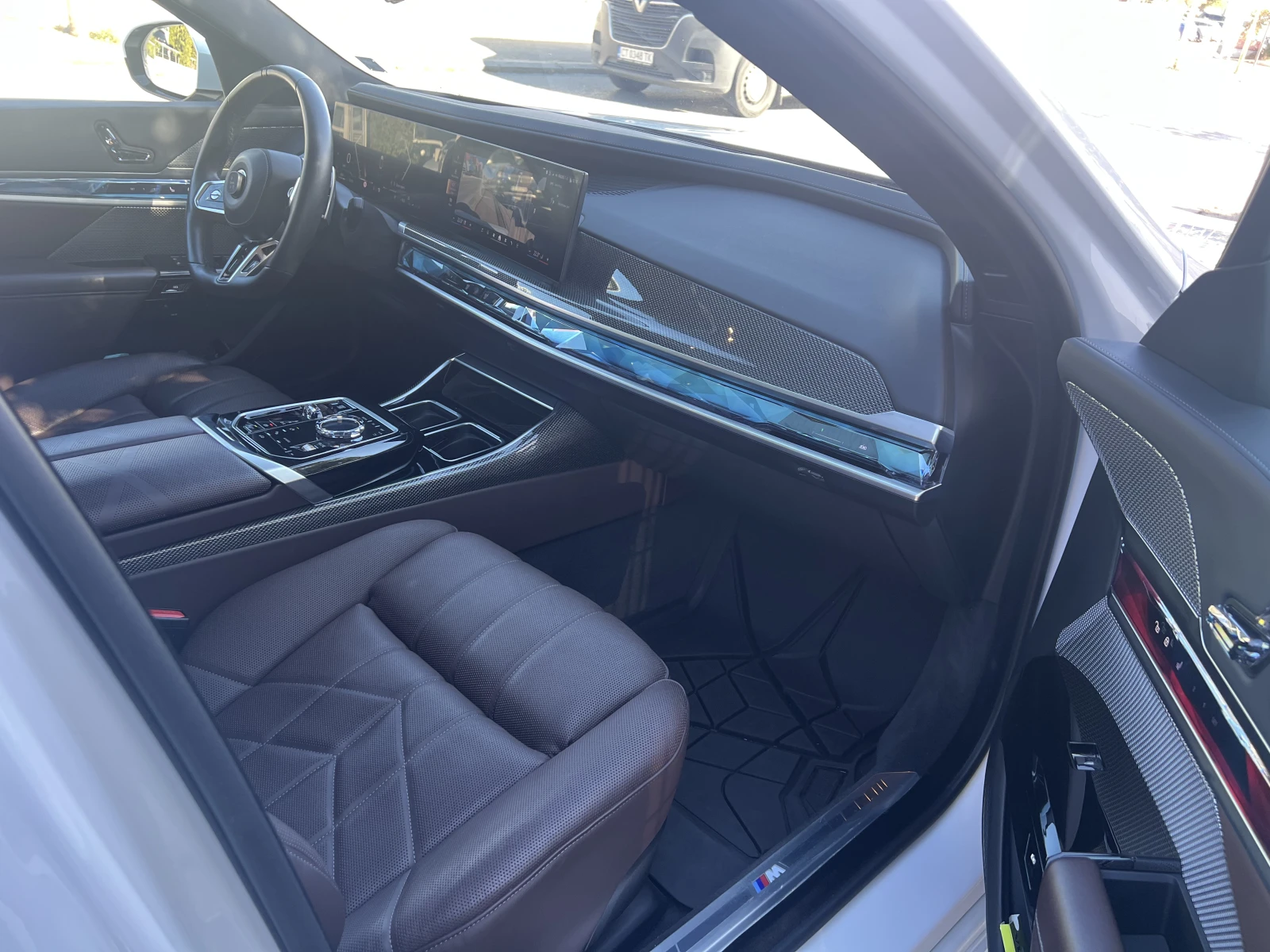 BMW 740 DxDrive* M-Sport* AUTOMATIC DOORS | Mobile.bg � ����������� 16