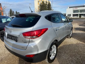 Hyundai IX35 2.0Дизел 4х4-Италия, снимка 4 - Автомобили и джипове - 53601732